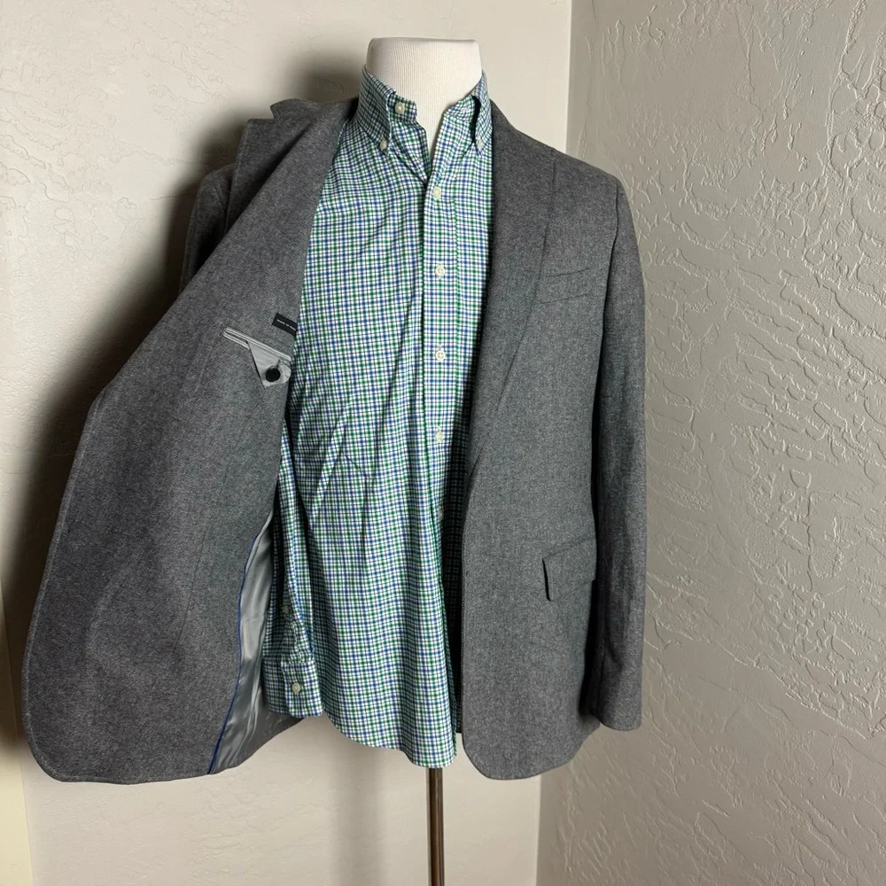 Banana Republic Mens Dark Grey‎ Herringbone Two Button Business Blazer Size 44R